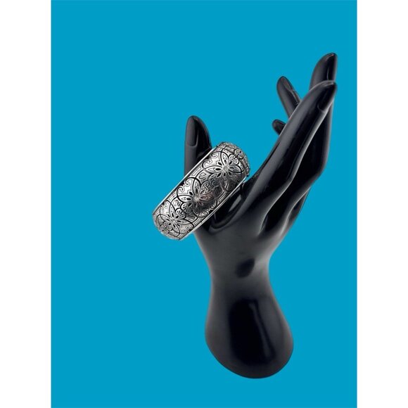 Brighton Etched Floral Design Swarovski Crystal Wide Hinged Clamper Bracelet - Picture 6 of 6